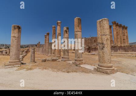 Temple d'Artémis ruines dans l'ancienne ville Jerash, Jordanie Banque D'Images