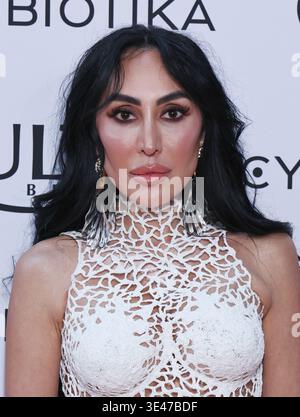 Los Angeles CA mars 25- : Durana Elmi, au Cymbiotika x Ulta Beauty Launch au Lillian à Los Angeles le 25 mars 2026. Crédit : AdMedia/MediaPunch Banque D'Images