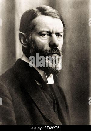 1914 c , ALLEMAGNE : le philosophe allemand MAX WEBER ( 1864 - 1920 ) . Photographe inconnu . - HISTOIRE - FOTO STORICHE - écrivain - FILOSOFO - FILOSOFIA - philosophie - ritratto - portrait - barbe - barba --- Archivio GBB Banque D'Images