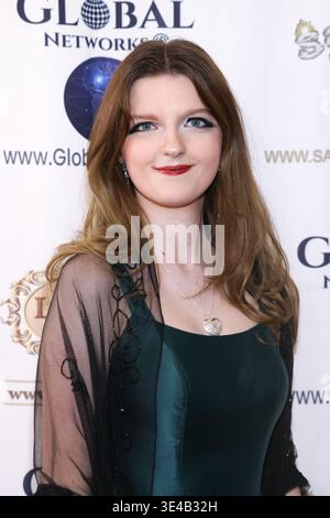 Universal City, Californie, États-Unis. 15 mars 2026. Elizabeth Lee assiste au Luxury Gala 2026 organisé par Samira’s Network à l’hôtel Hilton Los Angeles/Universal City le 15 mars 2026 à Universal City, Californie. Crédit : Sheri Determan Banque D'Images