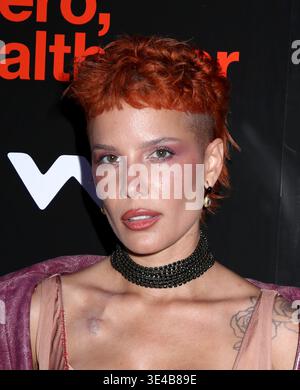 New York, États-Unis. 26 mars 2026. Halsey assiste à l'avant-première New-yorkaise de 'notre héros, Balthazar', qui s'est tenue au Regal Union Square le 26 mars 2026 à New York City, NY © Steven Bergman/AFF-USA.COM crédit : AFF/Alamy Live News Banque D'Images