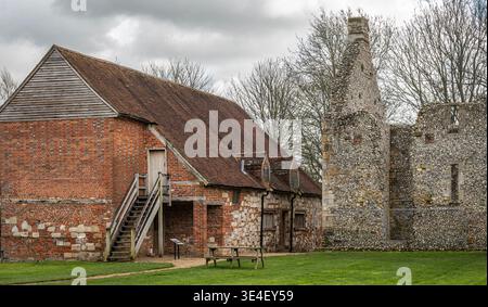 La ferme à Bishops Waltham dans le parc des ruines du palais du 16ème siècle. Banque D'Images