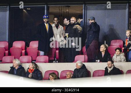AMSTERDAM - Memphis Depay dans les tribunes lors du match international amical entre les pays-Bas et la Norvège au Johan Cruijff Arena le 27 mars 2026 à Amsterdam, pays-Bas. OLAF KRAAK / ANP crédit : ANP / Alamy Live News Banque D'Images