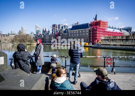 LA HAYE - rénovation du Binnenhof à la Haye. Le Binnenhof est en rénovation depuis le 1er octobre 2021. L'objectif est de rendre les bâtiments abritant les première et deuxième chambres, entre autres, à l'épreuve du temps. La rénovation du Binnenhof à la Haye devient de nouveau plus coûteuse. ROBIN UTRECHT /anp pays-bas Out - belgique Out Banque D'Images