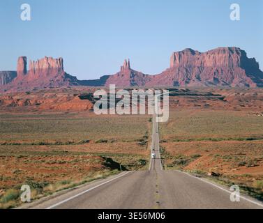 États-Unis. Utah. Paysage. Route vers Monument Valley. Banque D'Images