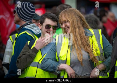 Manifestations anti-extrême droite et anti-Trump (ensemble Alliance) à Londres - marche de Park Lane à Trafalgar Square 29 mars 2026 Banque D'Images