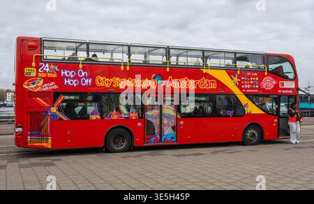 Amsterdam, pays-Bas, 31.03.2026, City Sightseeing Amsterdam Hop on Hop Off bus Banque D'Images