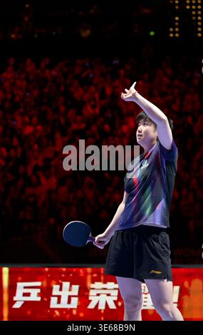 Macao, Chine. 5 avril 2026. Sun Yingsha célèbre après avoir remporté le match de finale en simple féminin entre Sun Yingsha de Chine et Wang Manyu de Chine à la Coupe du monde masculine et féminine de l'ITTF 2026 à Macao, Chine, le 5 avril 2026. Crédit : Yu Yang/Xinhua/Alamy Live News Banque D'Images
