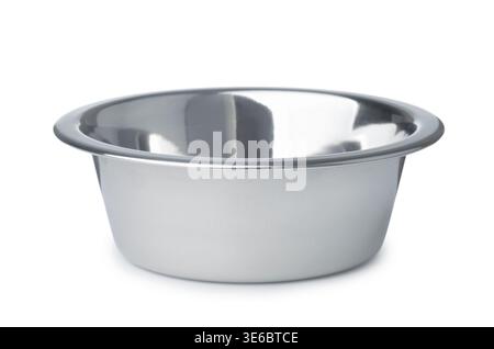 Bol vide en acier inoxydable isolé sur blanc Banque D'Images