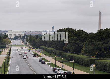 Pont menant de Arlington Arlington Cemetery vers Lincoln Memorial à Washington DC, USA Banque D'Images