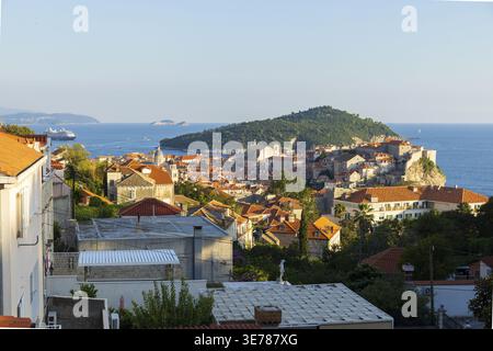 Dubrovnik vieille ville péninsule vue panoramique Croatie Banque D'Images