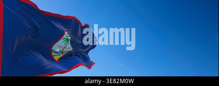 Drapeau de Guam sur fond ciel nuageux au coucher du soleil. Concept patriotique de l'état. illustration 3d. Banque D'Images