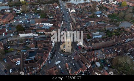 Vue aérienne de l’église St Anne et du centre-ville de Bewdley Worcestershire Angleterre au crépuscule Banque D'Images