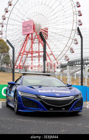 26 mars 2026 ; circuit de Suzuka, Suzuka, Japon ; Grand Prix du Japon FIA de formule 1 2026 ; jour de l'arrivée ; voiture de piste à l'extérieur du stade Banque D'Images