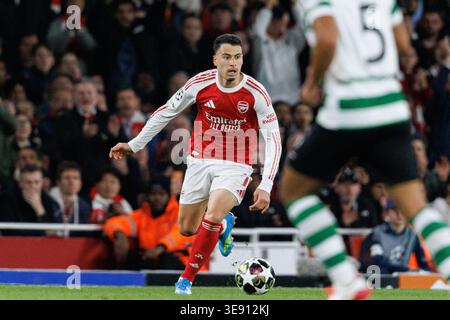 Gabriel Martinelli vu lors du match quart de finale de l'UEFA Champions League entre les équipes d'Arsenal FC et Sporting CP à Emirates Stadium (Maciej Rogows Banque D'Images