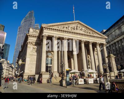 The Royal Exchange at Bank in the City of London, Londres, Royaume-Uni Banque D'Images