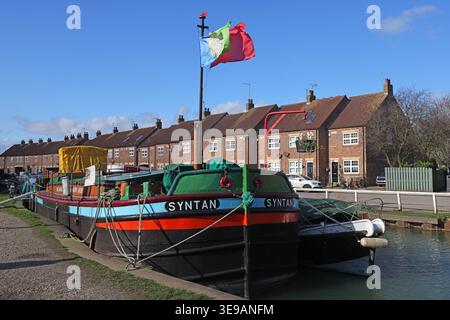 MV Syntan, une barge Humber restaurée sur Beverley Beck, préservée par la Beverley Barge Preservation Society dans l'East Yorkshire. Banque D'Images