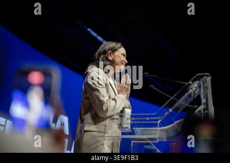 Madrid, Espagne. 18 avril 2026. MarÌa Corina Machado, chef de l'opposition vénézuélienne et lauréate du prix Nobel de la paix 2025, a vu lors d'une conférence de presse à Madrid. Crédit : SOPA images Limited/Alamy Live News Banque D'Images