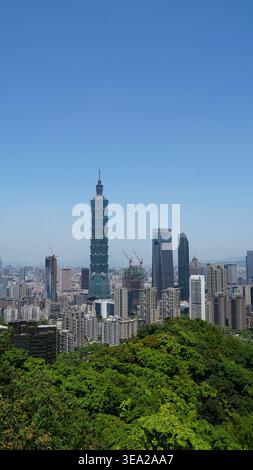 Taipei Skyline : le cœur de Taïwan moderne Banque D'Images