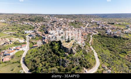 Vue aérienne montrant la ville fermoselle et le paysage à zamora, castilla y leon, espagne Banque D'Images