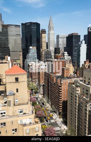 Gratte-ciel Midtown Manhattan vus d'un toit à Murray Hill un jour de printemps, 2026, New York City, États-Unis Banque D'Images