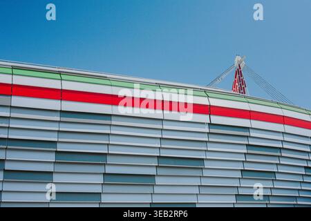 Turin, Italie : 24 mars 2016 - vue de la structure du toit du stade Allianz de la Juventus FC. Banque D'Images