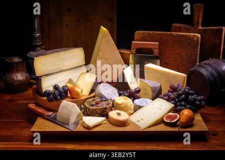 snack, plateau de fromage, variété de fromage, collations, plateaux de fromage, fromages Banque D'Images