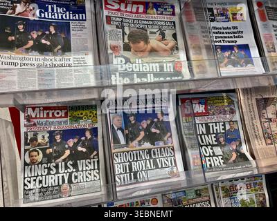 Les journaux britanniques concernent largement la visite de King State aux États-Unis après la fusillade du dîner Trump Banque D'Images