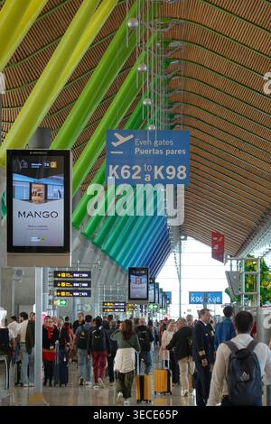 Madrid, Flughafen Adolfo Suárez Madrid-Barajas // Madrid, Aerport Adolfo Suárez Madrid-Barajas Banque D'Images