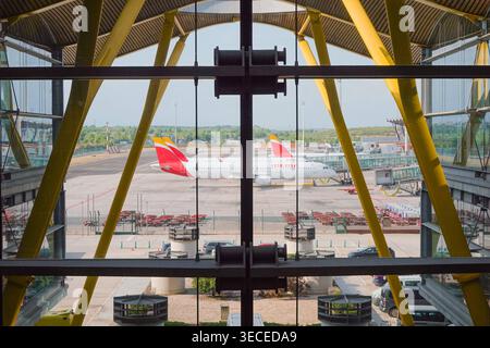 Madrid, Flughafen Adolfo Suarez Madrid-Barajas // Madrid, Aéroport Adolfo Suarez Madrid-Barajas *** Madrid, Adolfo Suarez Madrid Barajas Aéroport Madrid Banque D'Images