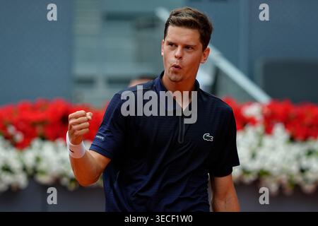 Madrid, Espagne. 30 avril 2026. Alexander Blockx, de Belgique, célèbre sa victoire après le match de quart de finale en simple masculin contre Casper Ruud, de Norvège (non en vue) de l'Open Mutua de Madrid 2026 à la Caja Magica. Crédit : SOPA images Limited/Alamy Live News Banque D'Images