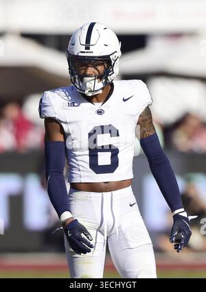 (PHOTOS DE FICHIER) ancien Penn State nittany lions sécurité (6) Zakee Wheatley, ici il est photographié le 12 octobre 2024 victoire contre les Trojans USC, au Los Angeles Memorial Coliseum, la draft de la NFL aura lieu à Pittsburgh, Pennsylvanie, du 23 au 25 avril 2026. (Crédit obligatoire : Jose / MarinMedia.org) (photographe complet absolu, et crédits requis) Banque D'Images
