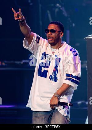 Miami, États-Unis d'Amérique. 30 avril 2026. HOLLYWOOD, FL - 1er MAI : NELLY se produit au Hard Rock Live au Seminole Hard Rock Hotel & Casino Hollywood le 1er mai 2026 à Hollywood, Floride. (Photo de Alberto E. Tamargo/Sipa USA) crédit : Sipa USA/Alamy Live News Banque D'Images