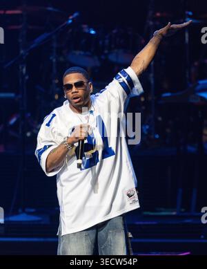Miami, États-Unis d'Amérique. 30 avril 2026. HOLLYWOOD, FL - 1er MAI : NELLY se produit au Hard Rock Live au Seminole Hard Rock Hotel & Casino Hollywood le 1er mai 2026 à Hollywood, Floride. (Photo de Alberto E. Tamargo/Sipa USA) crédit : Sipa USA/Alamy Live News Banque D'Images