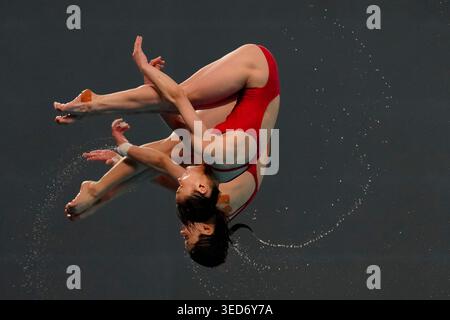 Jin Mi JO et Mi Rae Kim de PRK participent à la finale de la plate-forme synchronisée féminine au 10 m lors de la Super finale de la Coupe du monde de plongée au National Aquatics Center le 1er mai 2026 à Pékin, en Chine. (Photo de Chinta Kari/Sipa USA) Banque D'Images