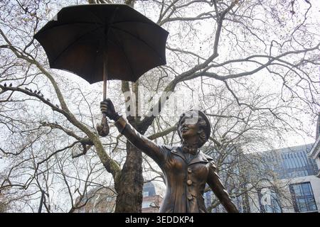 Mary Poppins Statue, Leicester Square Banque D'Images