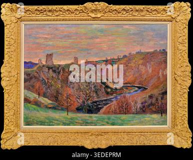 Armand Guillaumin – les ruines du château de Crozant, c.1900 – Impressionnisme français, huile sur toile, ruines de château dans le paysage de Crozant, végétation envahie, lumière atmosphérique douce, vue sur la rivière | Archium Banque D'Images