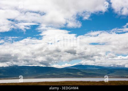 Vue de la zone de conservation du cratère de Ngorongoro, Tanzanie Banque D'Images