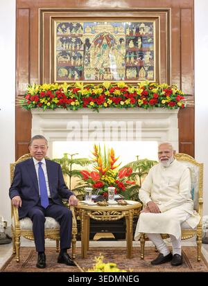 New Delhi, Inde. 06 mai 2026. Le premier ministre Narendra Modi tient une réunion bilatérale avec le président de la République socialiste du Vietnam, Tô Lâm, à Hyderabad House le 6 mai 2026. Plus tard, le premier ministre Modi s’adresse à la déclaration conjointe à la presse à la suite des pourparlers, soulignant le renforcement des liens diplomatiques et de la coopération entre l’Inde et le Vietnam. Crédit : Seshadri SUKUMAR/Alamy Live News Banque D'Images