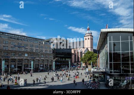 Parvis de gare à Cologne Banque D'Images