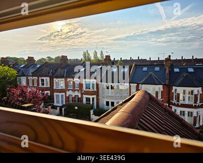 Vue sur les maisons résidentielles et les toits à Clapham Londres Banque D'Images