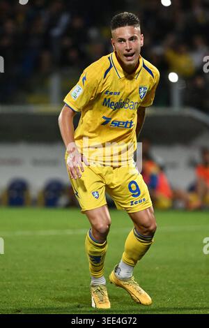 Antonio Raimondo de Frosinone Calcio célèbre après avoir marqué le but de 4-0 lors de la 38ème journée du Championnat de Serie B entre Frosinone Calcio contre Modène 1911 au stade Benito Stirpe le 8 mai 2026 à Frosinone, Italie. Crédit : Domenico Cippitelli/Alamy Live News Banque D'Images