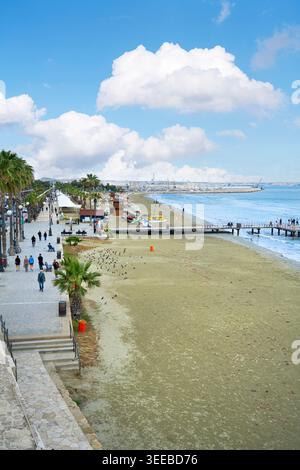 Larnaca, Chypre. 5 mai 2026. vue panoramique sur le front de mer dans le centre-ville Banque D'Images