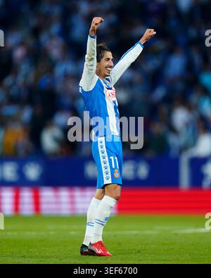 Barcelone, Espagne. 13 mai 2026. Pere Milla du RCD Espanyol lors de la Liga EA Sports match entre le RCD Espanyol et l'Athletic Club de Bilbao a joué au RCDE Stadium le 13 mai 2026 à Barcelone, en Espagne. (Photo de Sergio Ruiz/PRESSINPHOTO) crédit : AGENCE SPORTIVE PRESSINPHOTO/Alamy Live News Banque D'Images