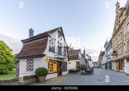 Pont intérieur à Esslingen am Neckar. Les arches traversent les anciens canaux fluviaux et la maille. Le pont a été construit en 1286 et est le deuxième ancien Banque D'Images