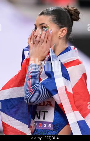 Amy Hunt, de Grande-Bretagne et de ni, célèbre sa médaille d’argent après avoir participé au 200m féminin et terminé deuxième dans un temps de 22,14 au World Athle Banque D'Images