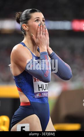 Amy Hunt, de Grande-Bretagne et de ni, célèbre sa médaille d’argent après avoir participé au 200m féminin et terminé deuxième dans un temps de 22,14 au World Athle Banque D'Images