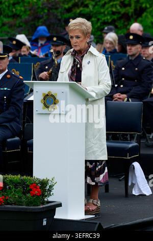 Ann McCabe, veuve de la Garda Jeremiah 'Jerry' McCabe, qui a été ...