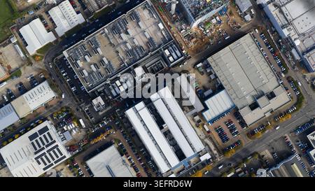 Vue de haut en bas du centre de données dans Slough Banque D'Images