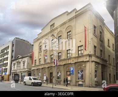 Belgrade, Serbie. 22 mars 2025. Vue extérieure du bâtiment des archives cinématographiques yougoslaves dans le centre-ville Banque D'Images